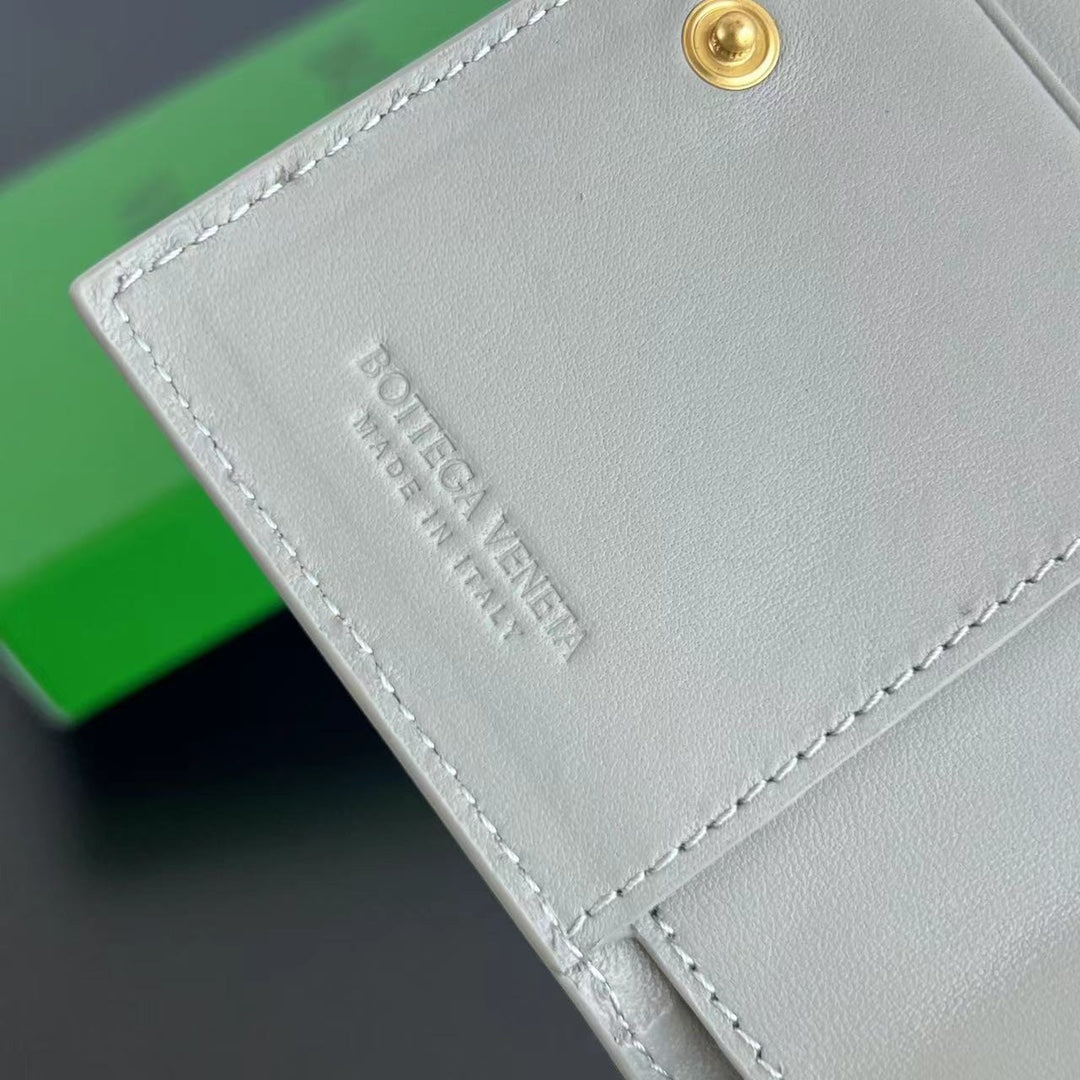 Bottega Veneta Black & Green Coin Purse Edition 15 - detail image 8
