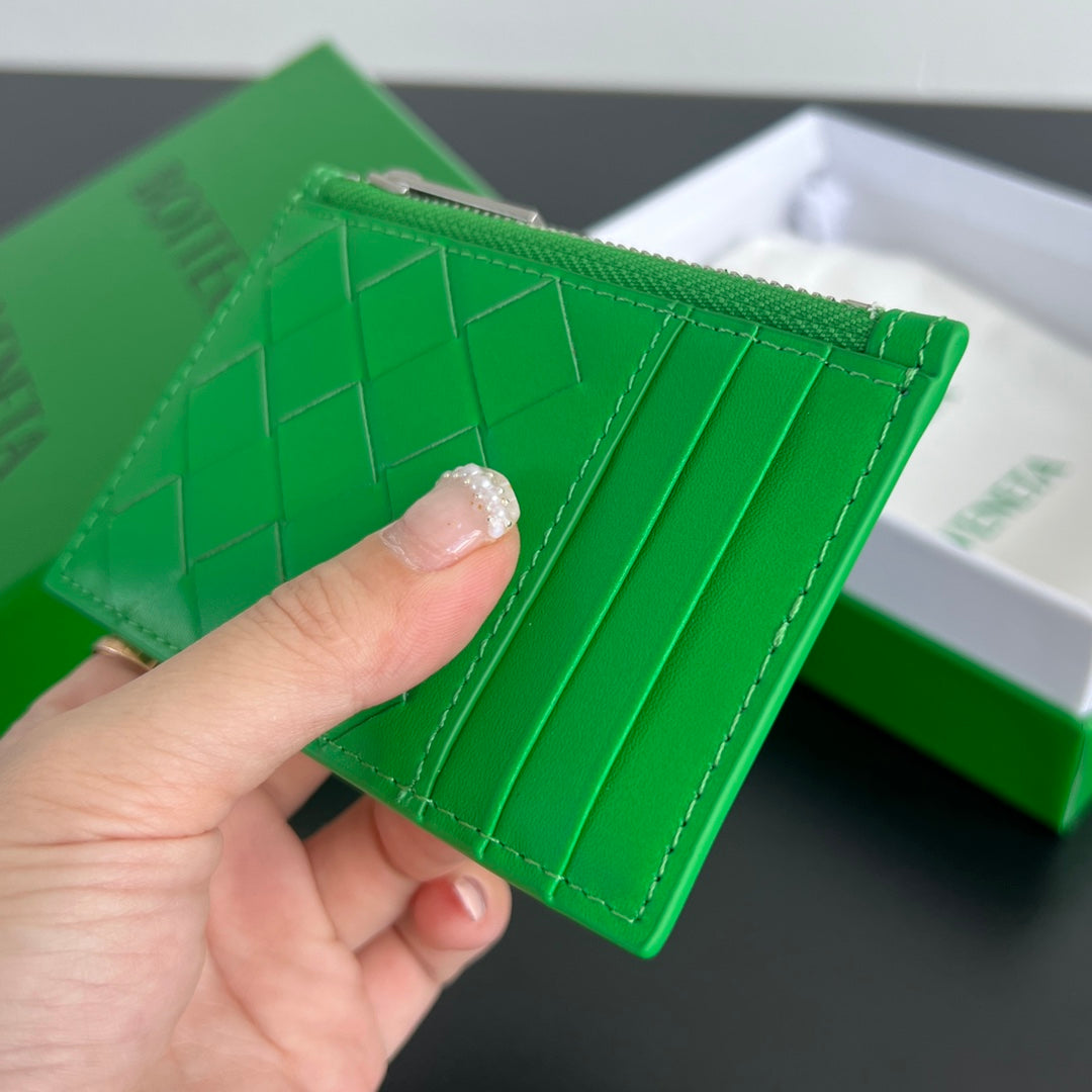 Bottega Veneta 11.5X.7.5 Green Card Holder Edition 4 - detail image 4