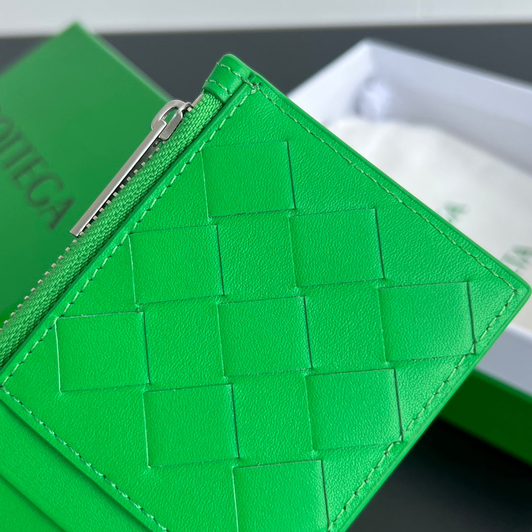 Bottega Veneta 11.5X.7.5 Green Card Holder Edition 4 - detail image 9