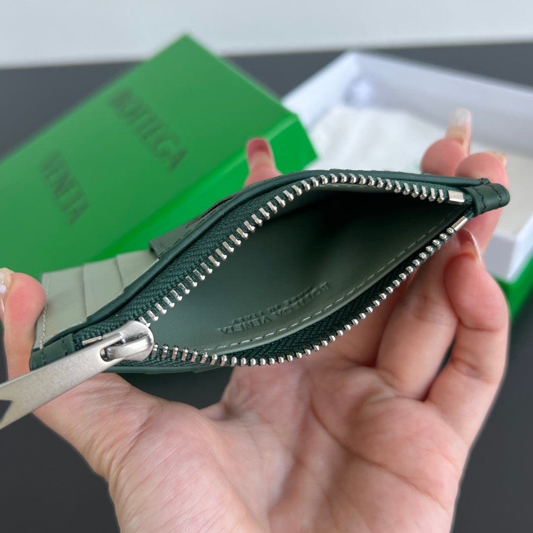 Bottega Veneta 11.5X.7.5 Green Card Holder Edition 3 - detail image 5