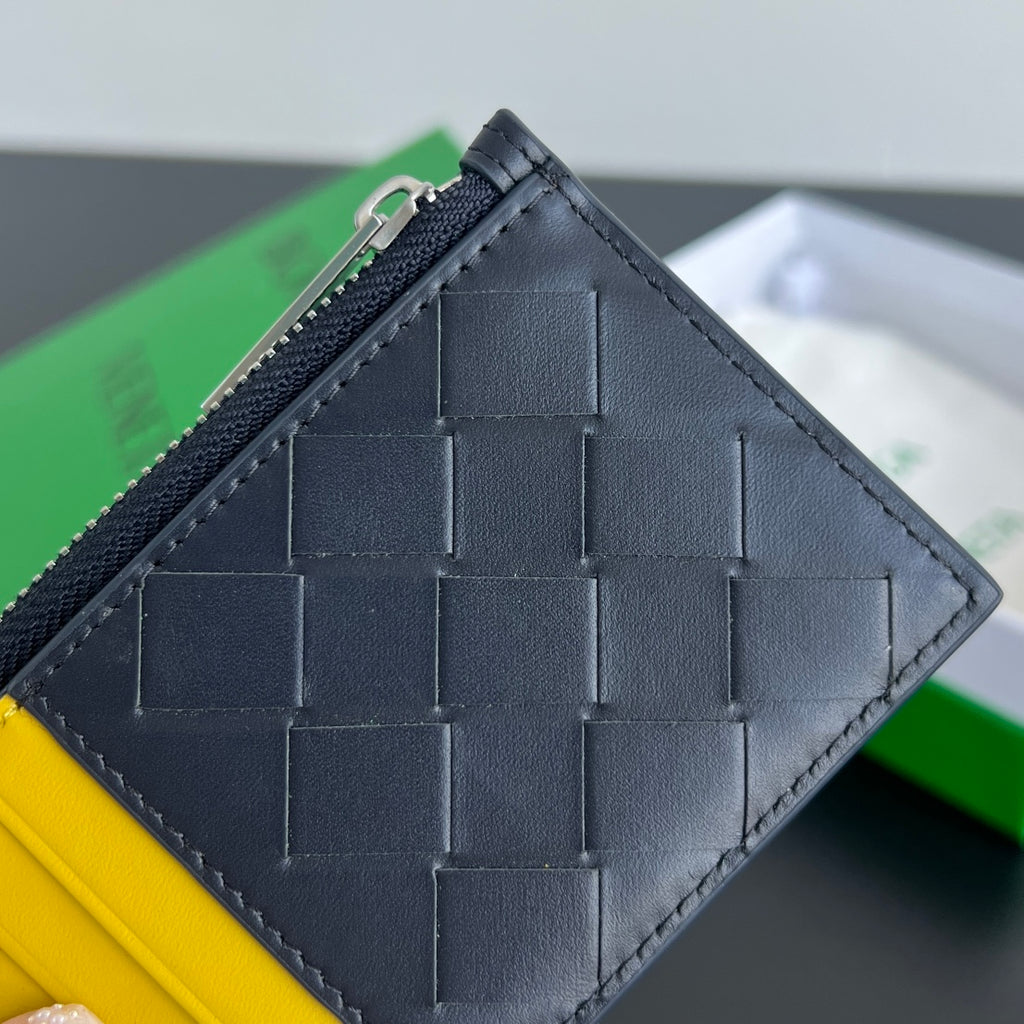 Bottega Veneta 11.5X.7.5 Green Card Holder - detail image 9