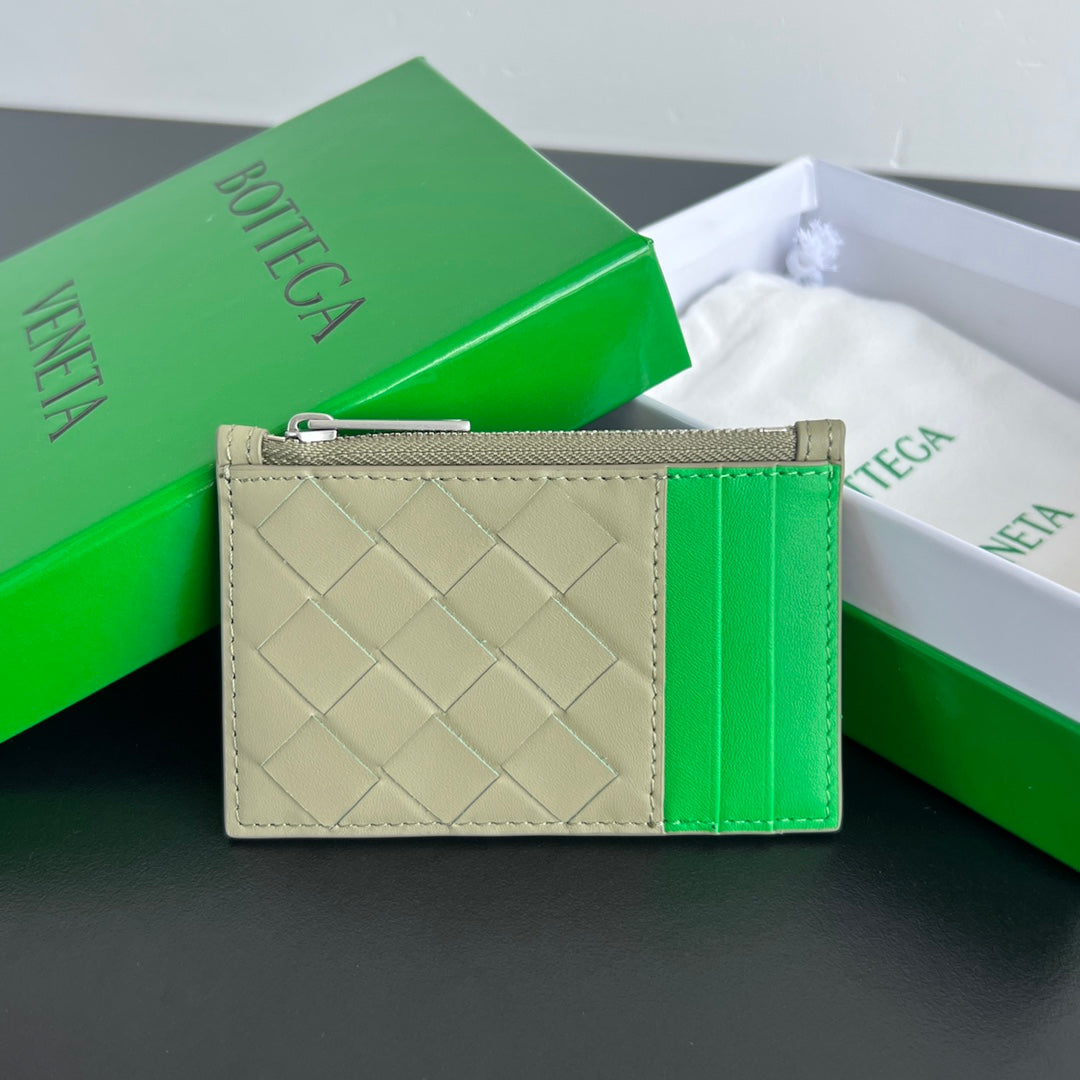 Bottega Veneta 11.5X.7.5 Green Card Holder Edition 2