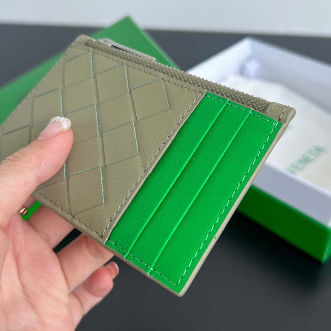Bottega Veneta 11.5X.7.5 Green Card Holder Edition 2 - detail image 4