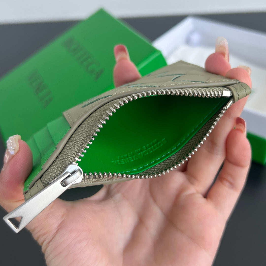 Bottega Veneta 11.5X.7.5 Green Card Holder Edition 2 - detail image 5