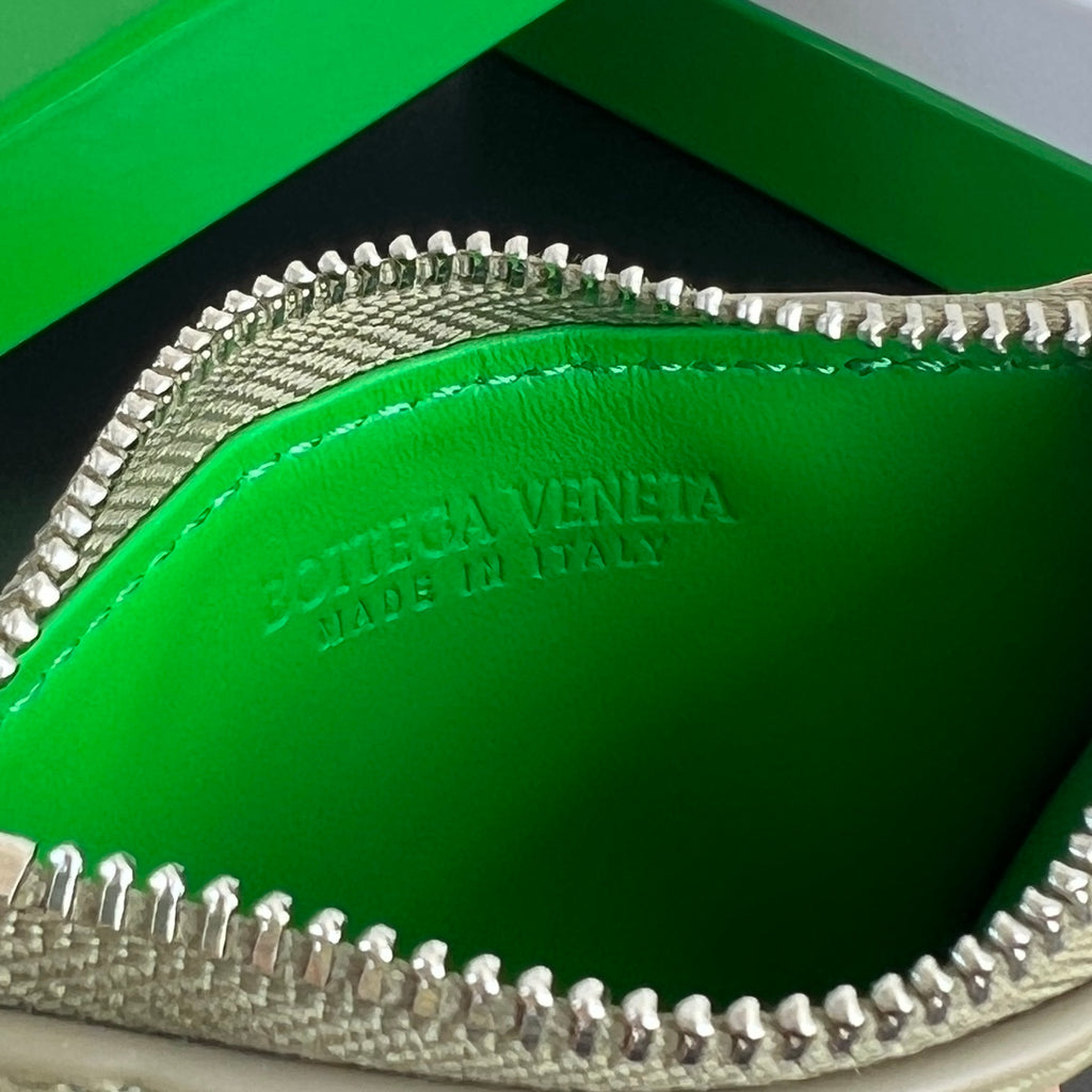 Bottega Veneta 11.5X.7.5 Green Card Holder Edition 2 - detail image 7