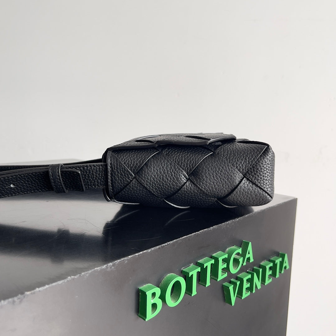 Bottega Veneta 795637 Black Designer Handbag Edition 6 - detail image 2
