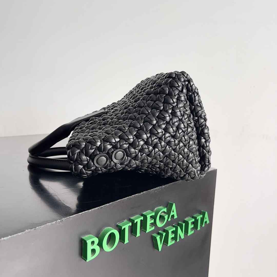 Bottega Veneta 762830 Black Mini Bag Edition 2 - detail image 2