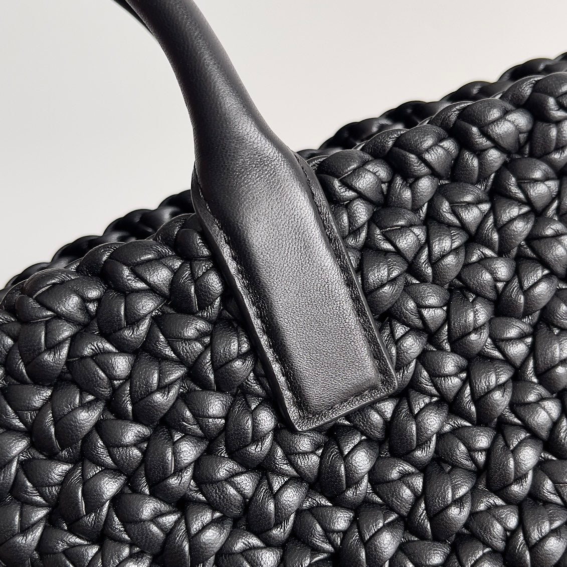 Bottega Veneta 762830 Black Mini Bag Edition 2 - detail image 3