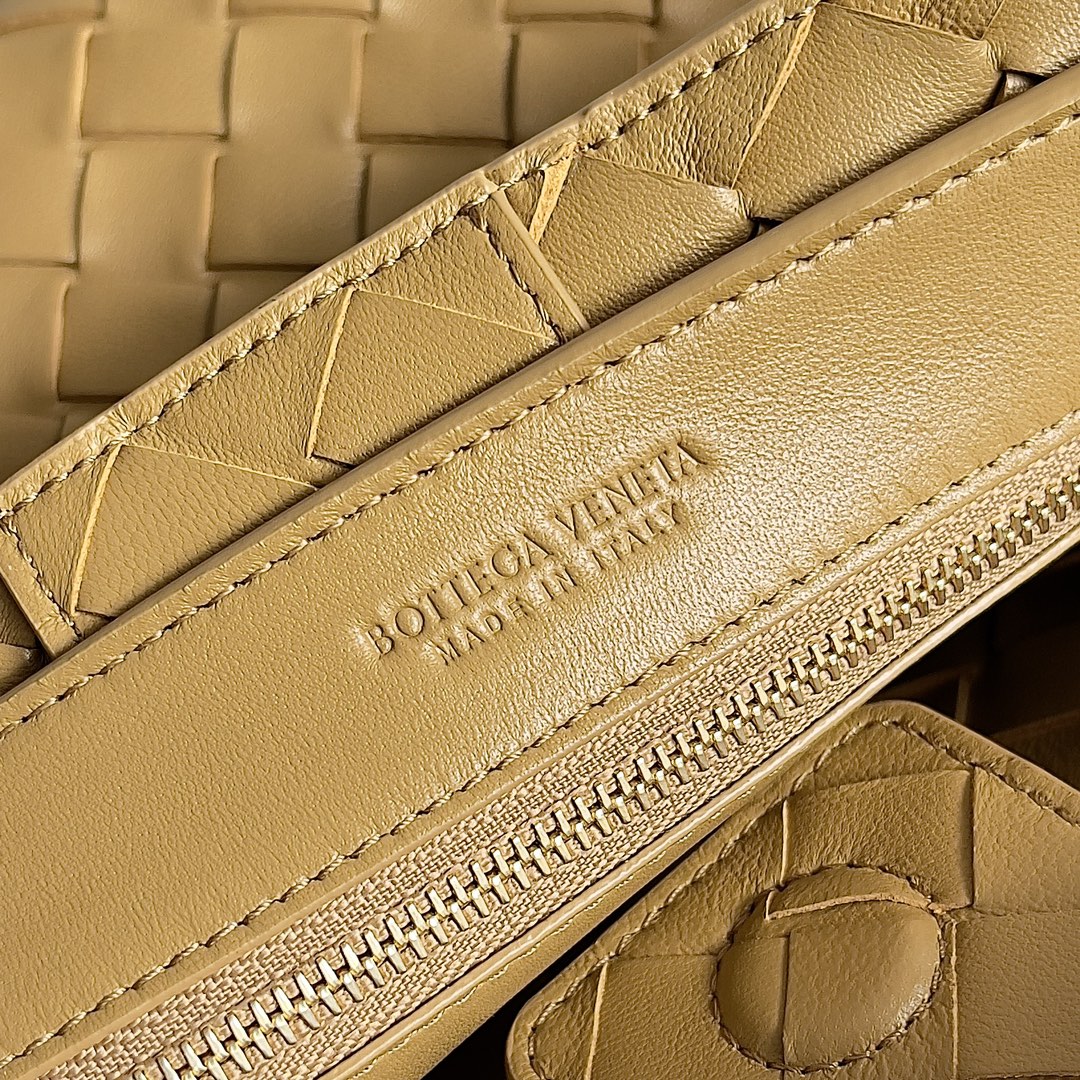 Bottega Veneta 743568 Orange Designer Handbag Edition 4 - detail image 7