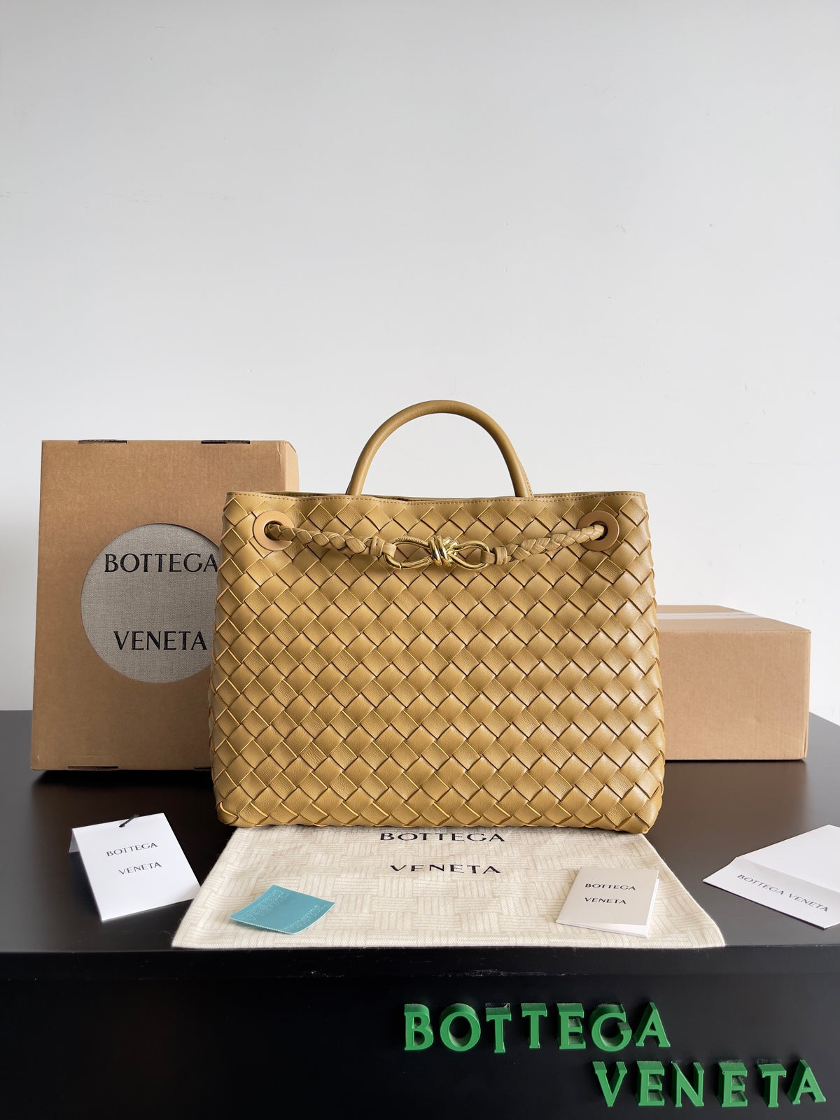 Bottega Veneta Rose Gold Designer Handbag Edition 33
