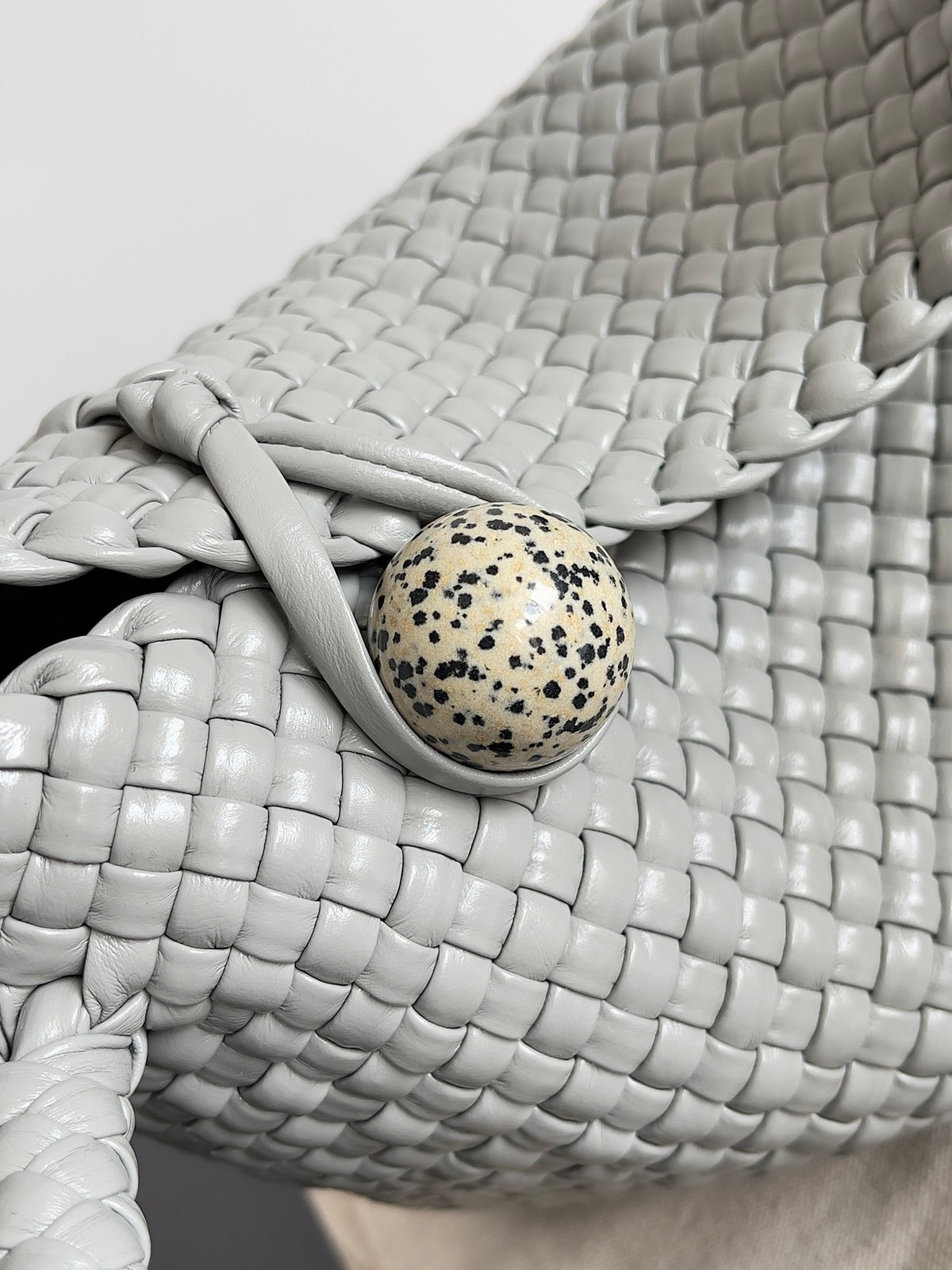 Bottega Veneta 716974 Silver Designer Handbag Edition 3 - detail image 6