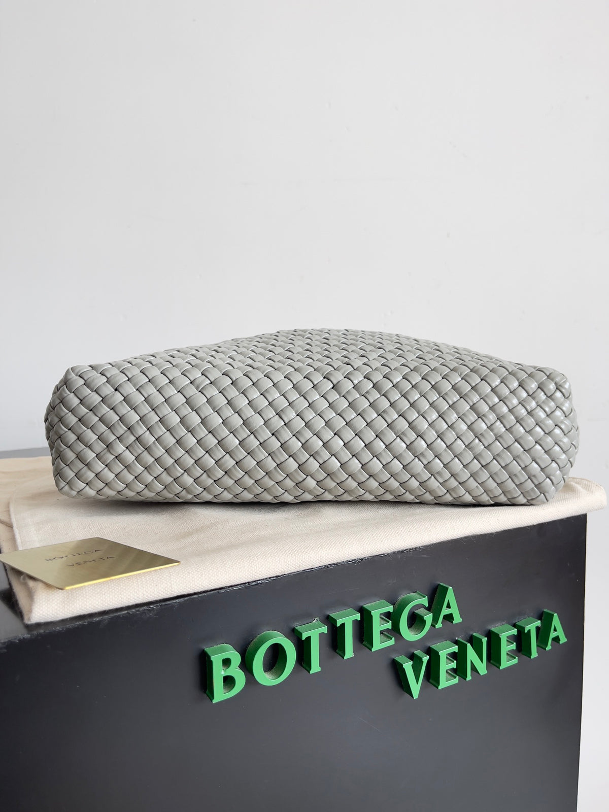 Bottega Veneta 716974 Silver Designer Handbag Edition 3 - detail image 4