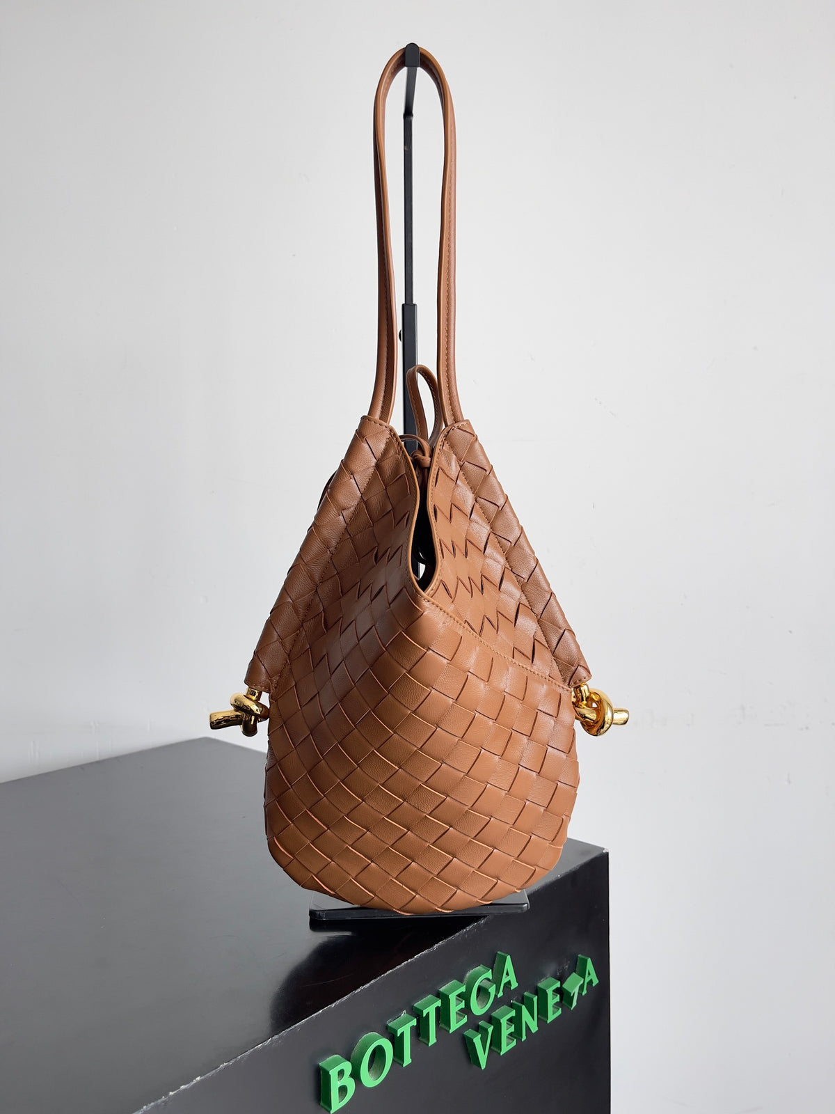 Bottega Veneta 740898 Brown & Rose Gold Designer Jewelry