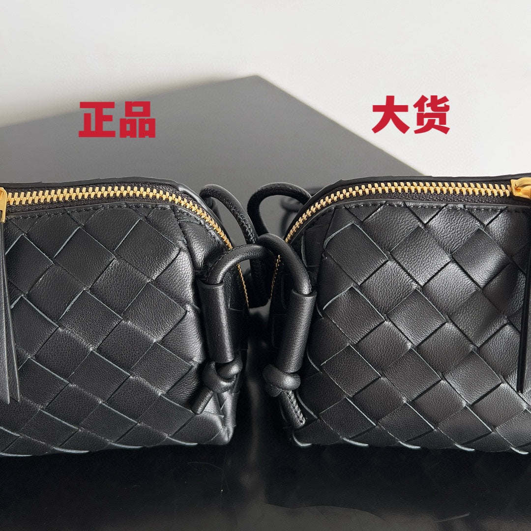 Bottega Veneta Black Designer Handbag Edition 1017 - detail image 2