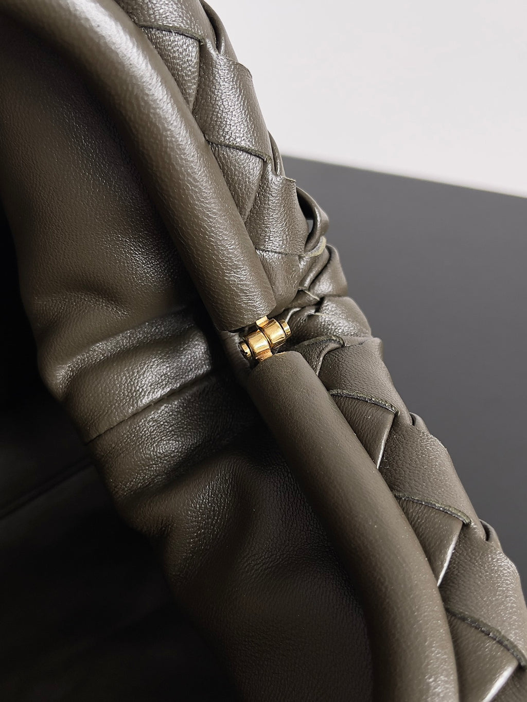 Bottega Veneta 785807 Black Clutch Bag Edition 7 - detail image 7