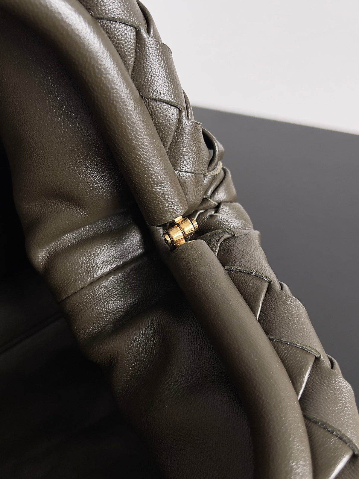 Bottega Veneta 785807 Black Clutch Bag Edition 7 - detail image 7
