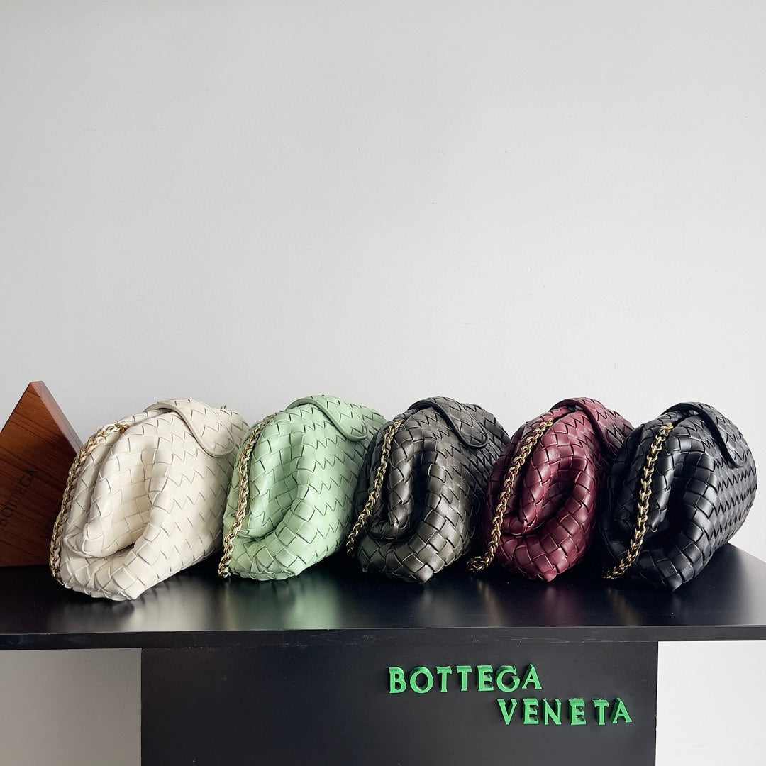 Bottega Veneta Multicolor Designer Handbag Edition 86