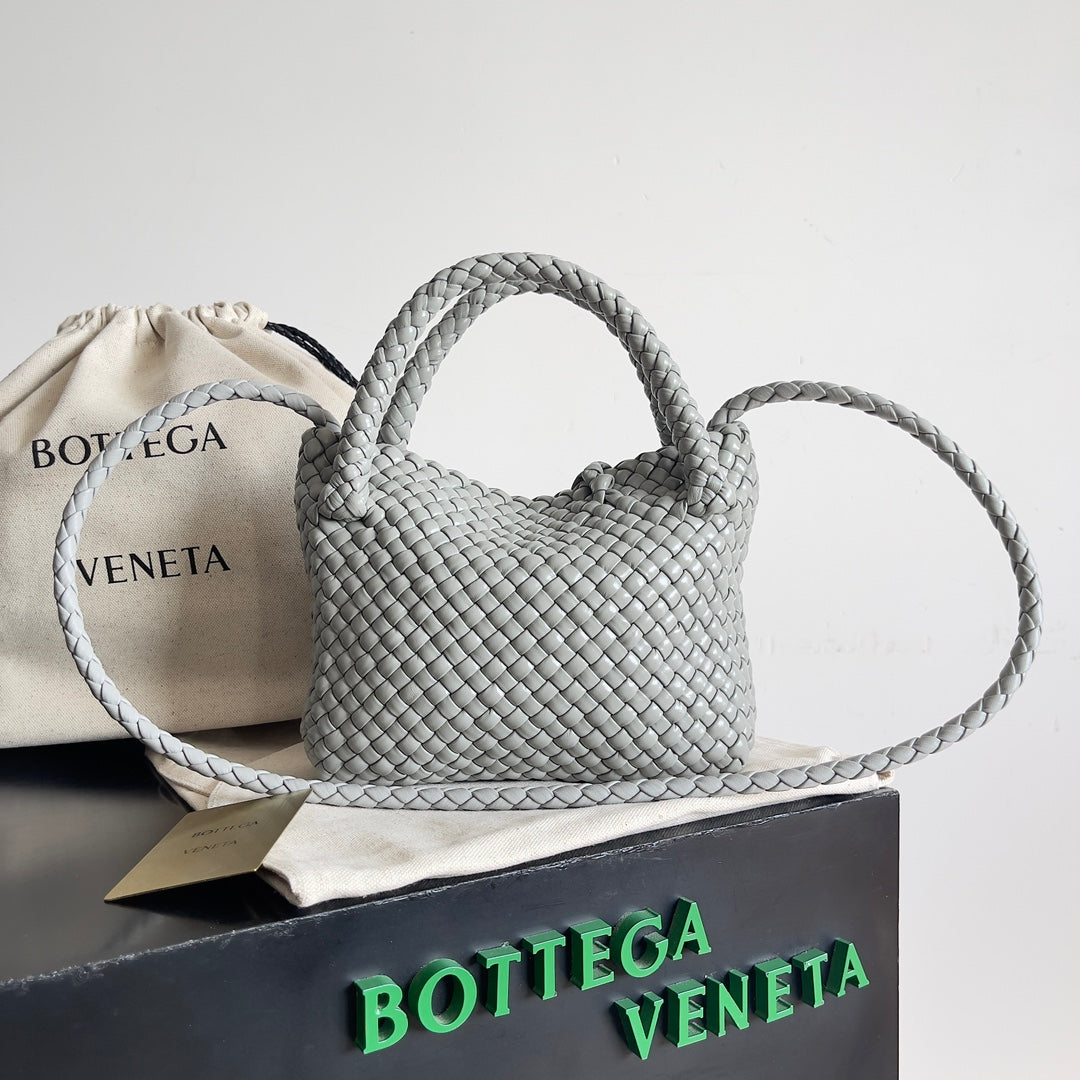 Bottega Veneta 776755 Silver Designer Handbag Edition 4 - detail image 3