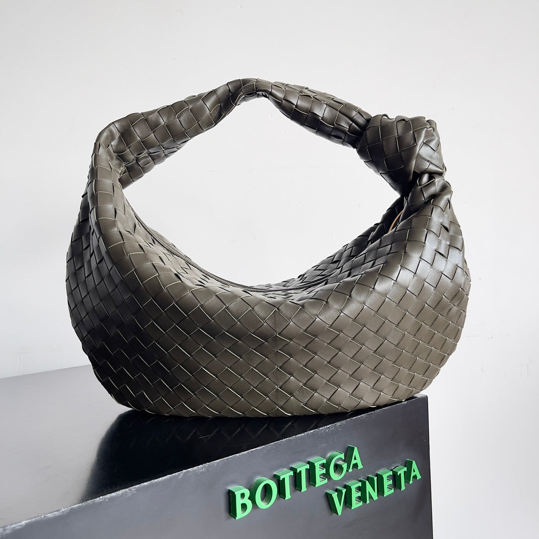 Bottega Veneta Black Designer Belt Edition 28