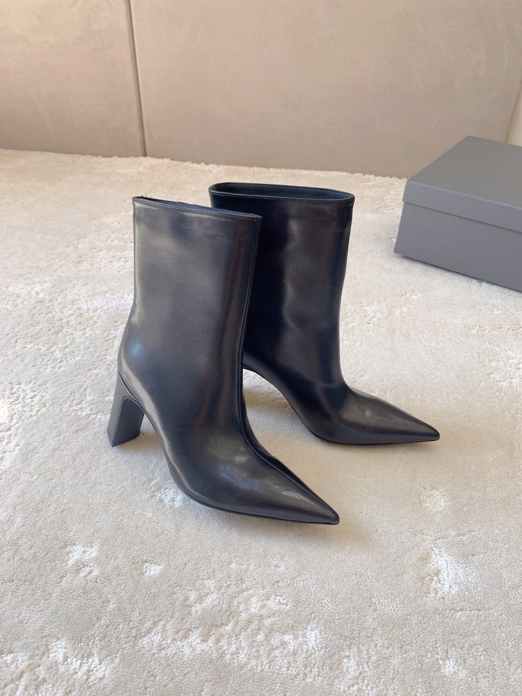 Balenciaga Black Designer Shoes EU 34-40 Edition 4 - detail image 2