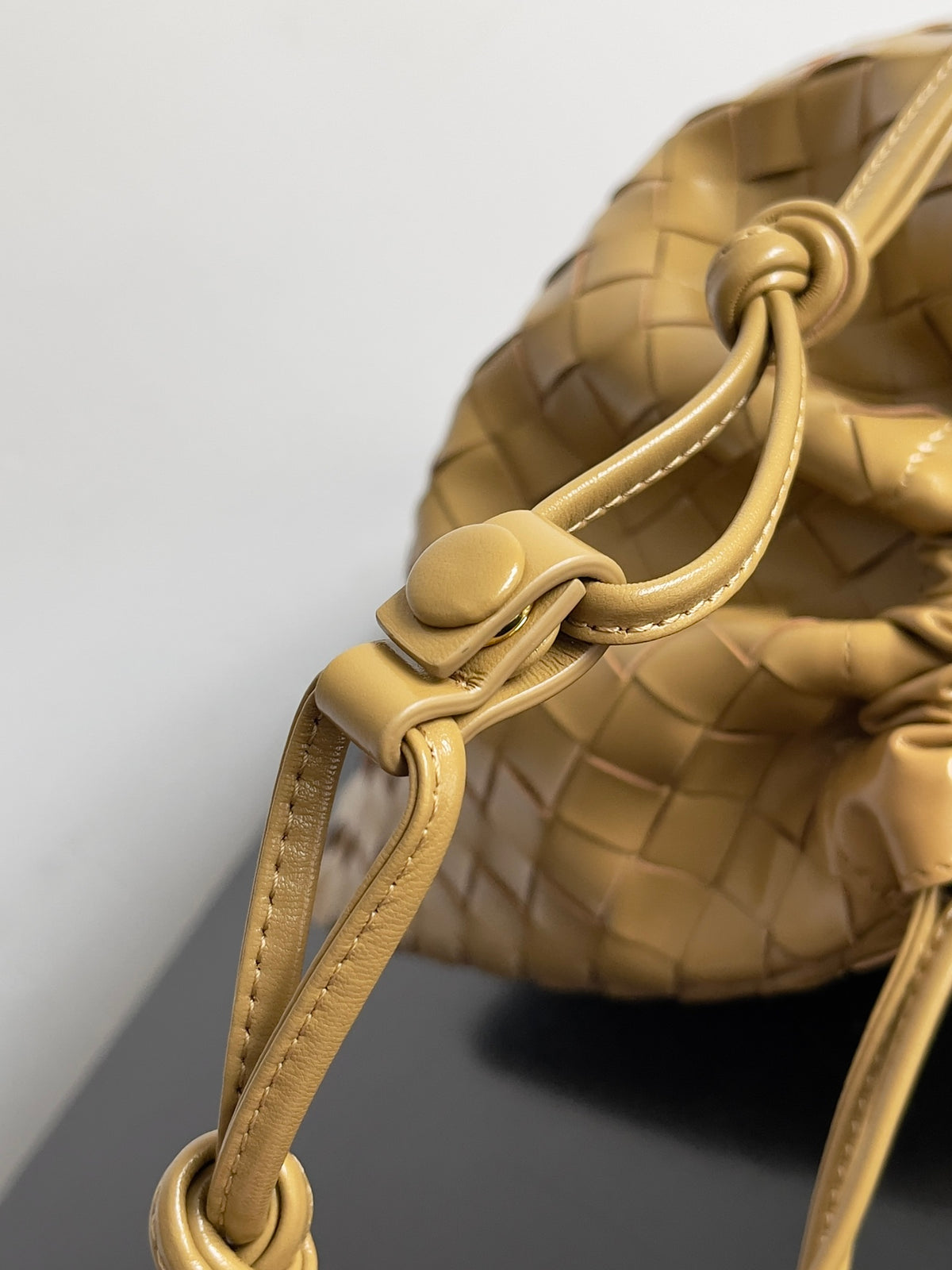 Bottega Veneta 796728 Brown Hobo Bag Edition 2 - detail image 4