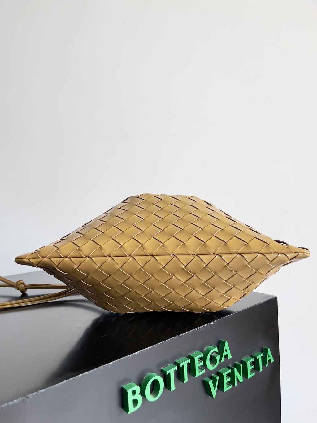 Bottega Veneta 796728 Brown Hobo Bag Edition 2 - detail image 3