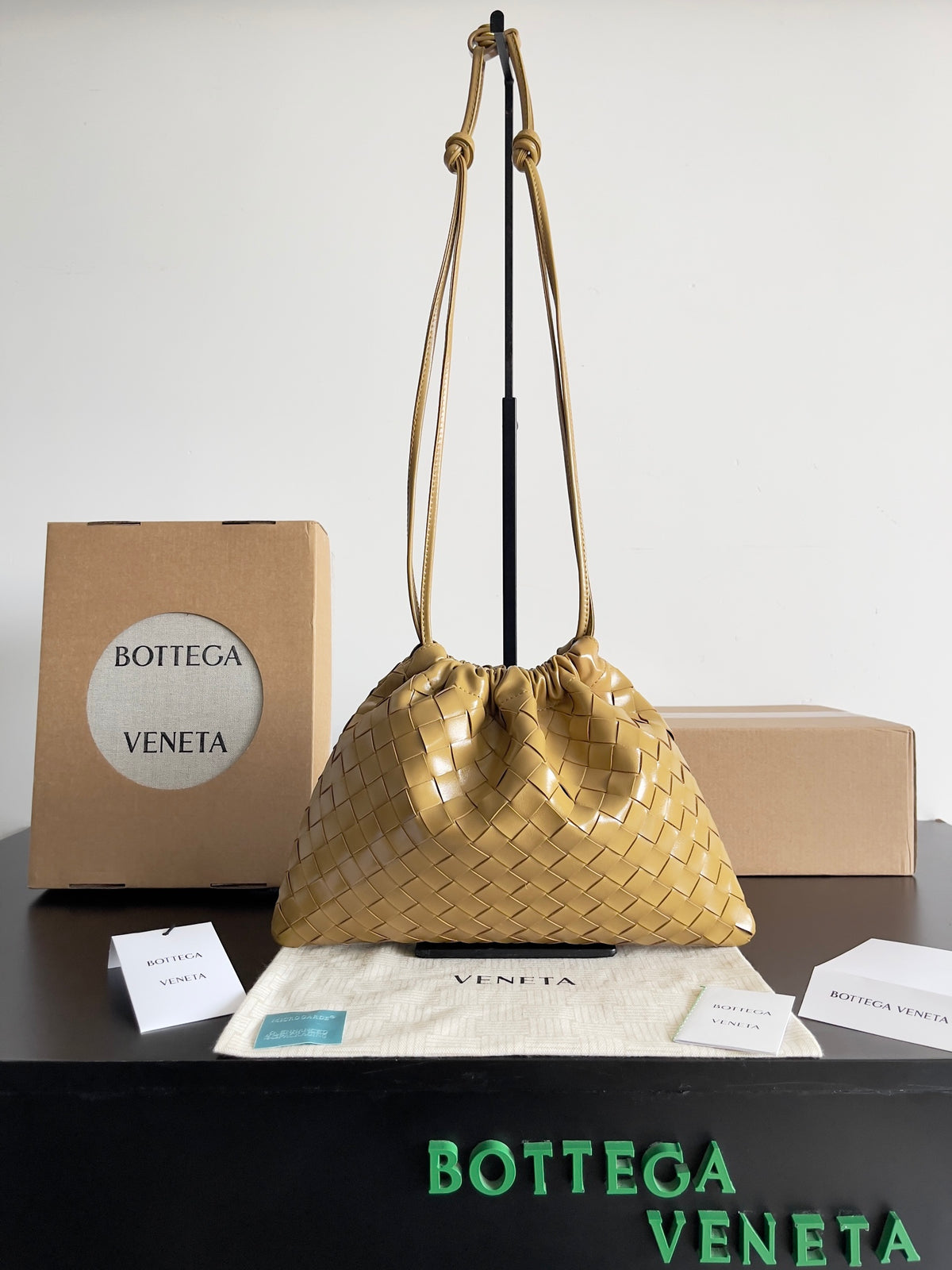 Bottega Veneta Black Designer Handbag Edition 1000
