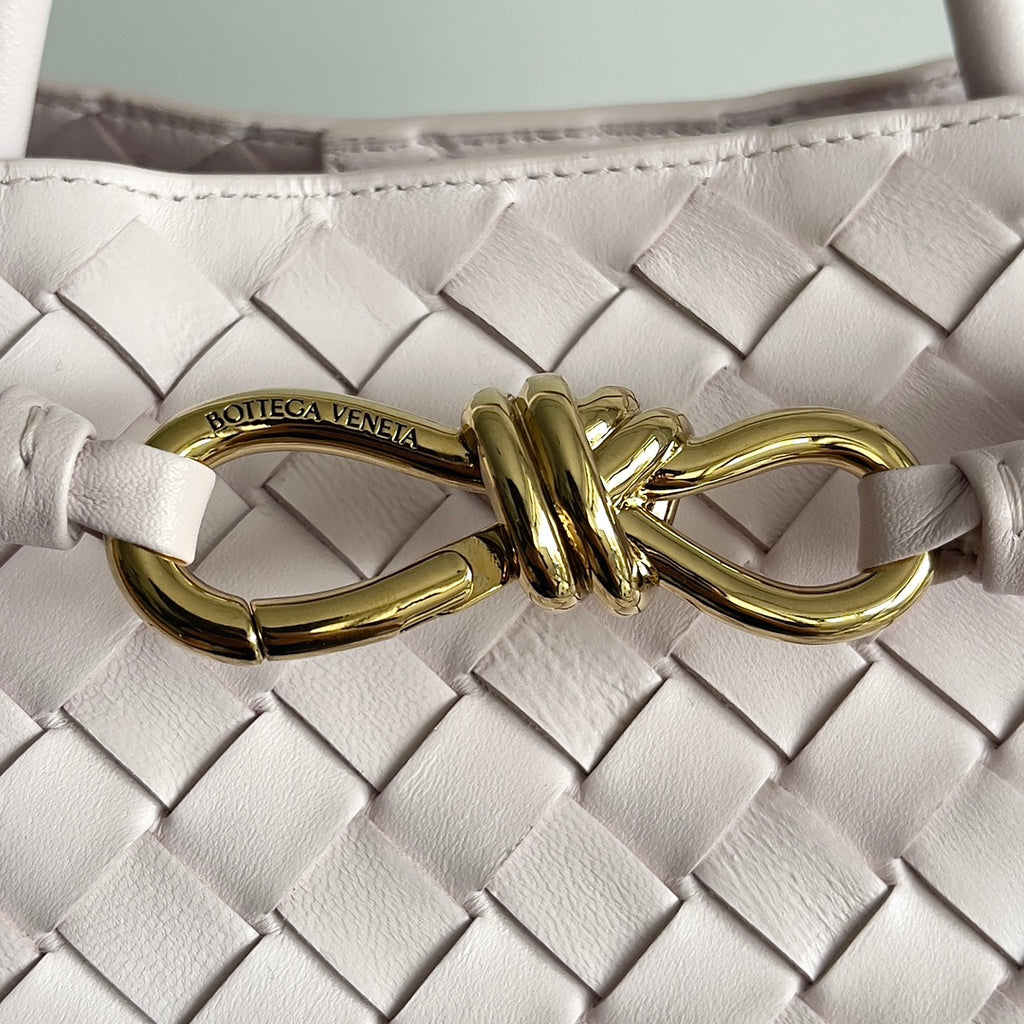 Bottega Veneta 743572 Black Designer Handbag Edition 11 - detail image 5