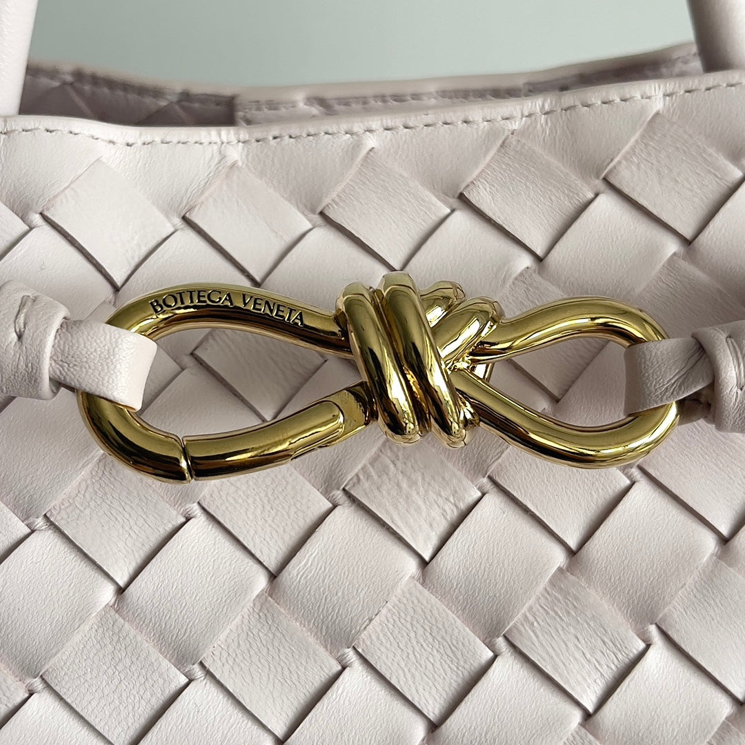 Bottega Veneta 743572 Black Designer Handbag Edition 11 - detail image 5