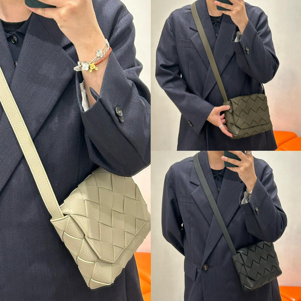 Bottega Veneta Black Designer Handbag Edition 990