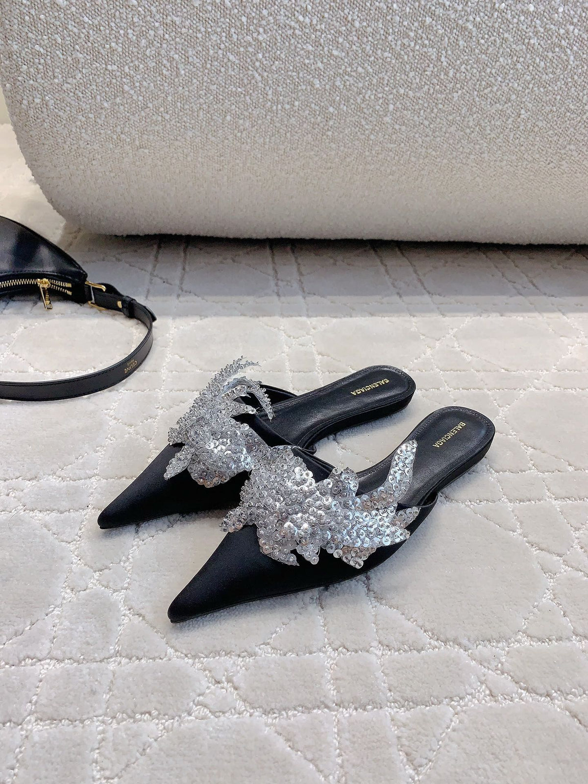 Balenciaga Black Slides EU 35-39 Edition 4 - detail image 3