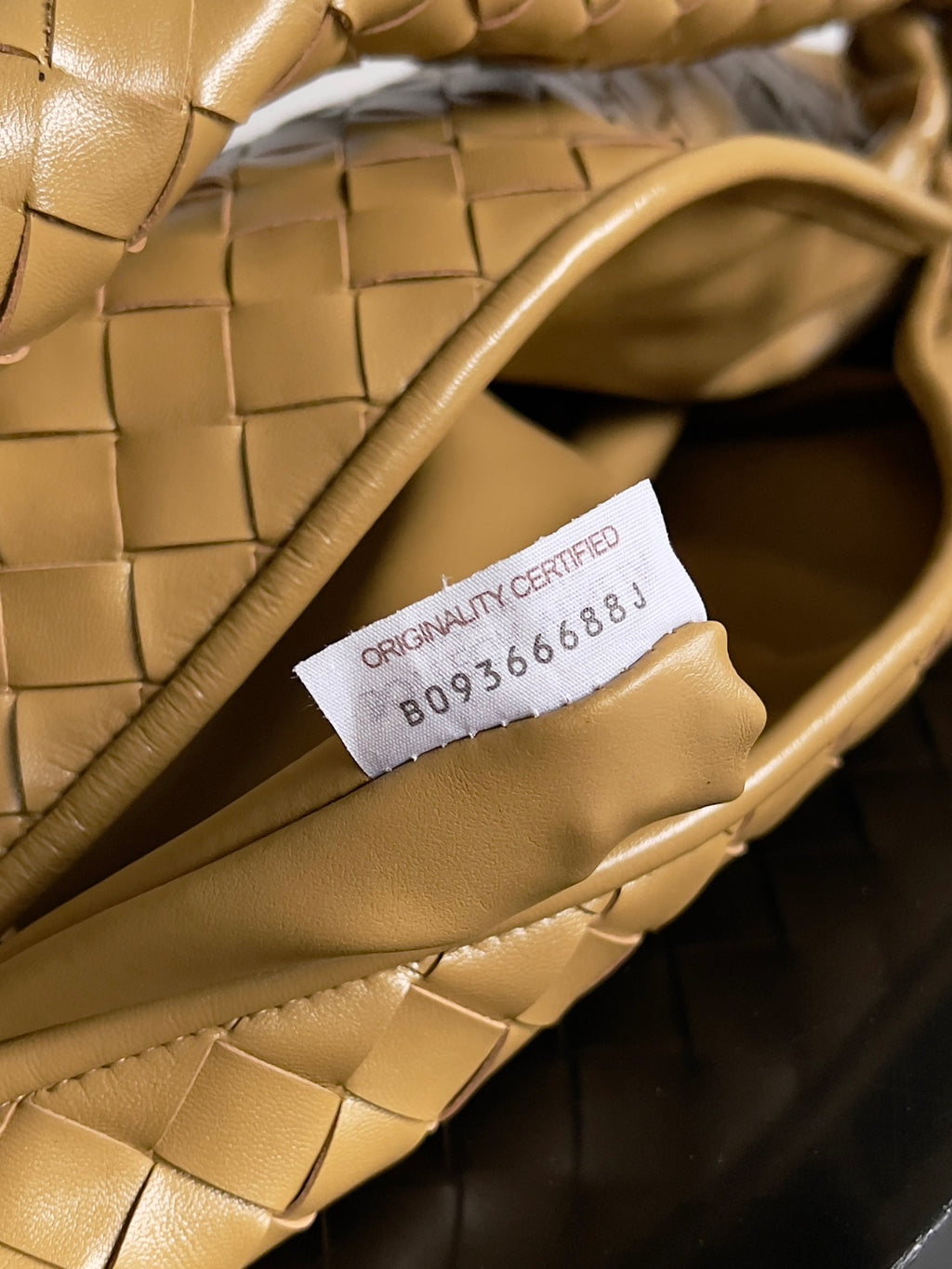 Bottega Veneta 763970 Orange Designer Handbag Edition 2 - detail image 8