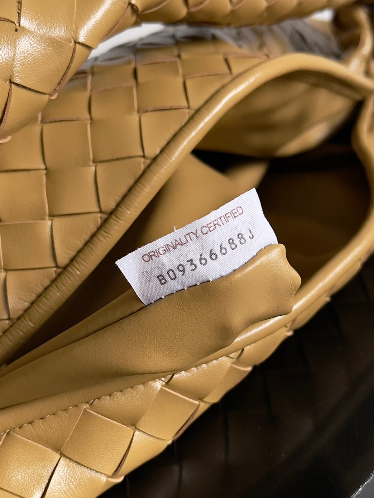 Bottega Veneta 763970 Orange Designer Handbag Edition 2 - detail image 8