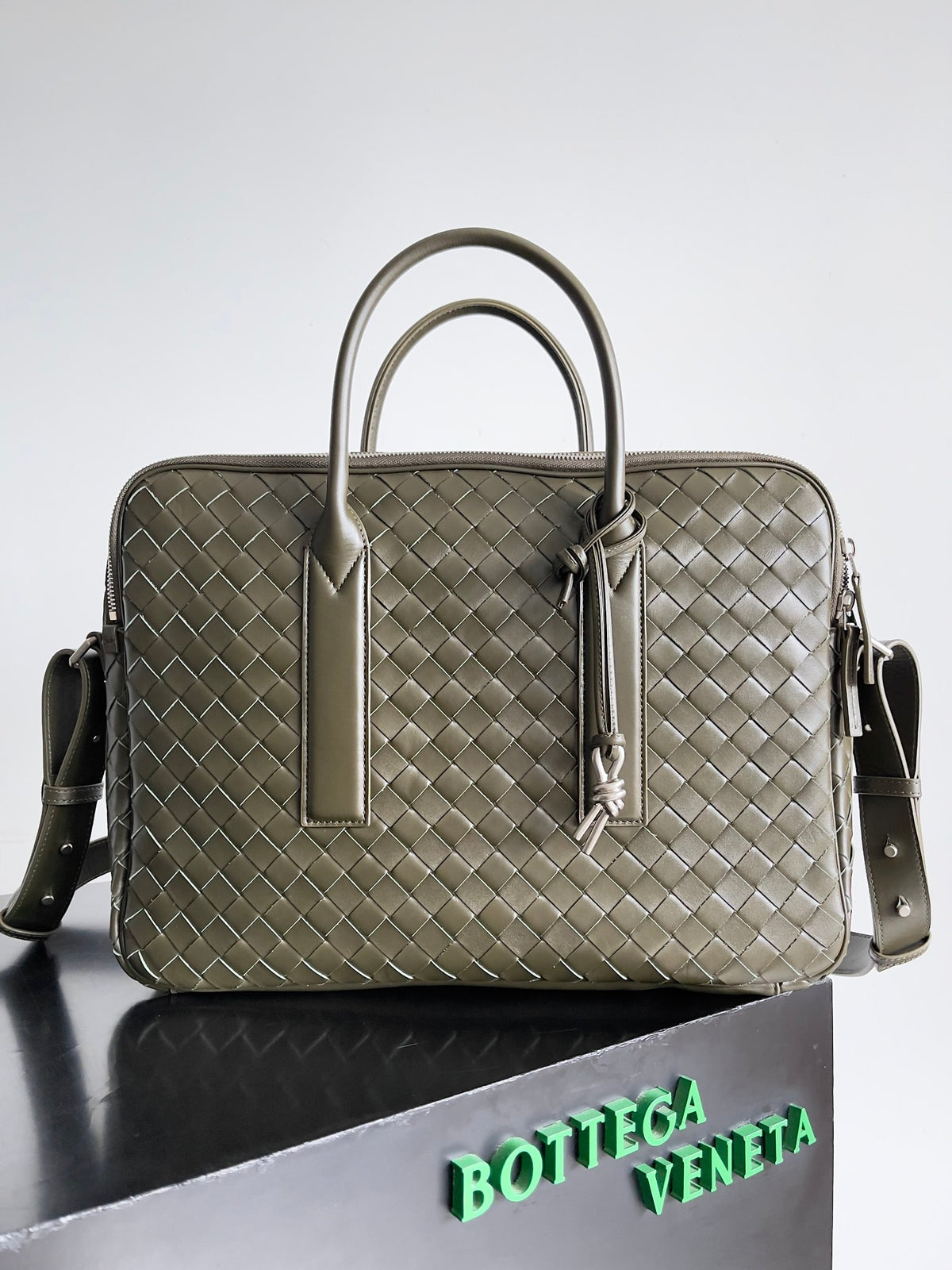 Bottega Veneta 766361 Black Designer Handbag