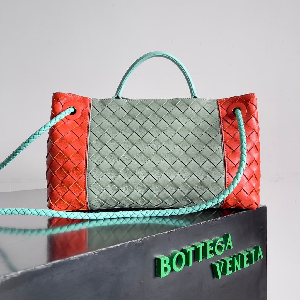 Bottega Veneta 796605 Orange Designer Handbag - detail image 3