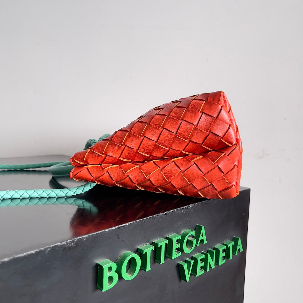Bottega Veneta 796605 Orange Designer Handbag - detail image 2