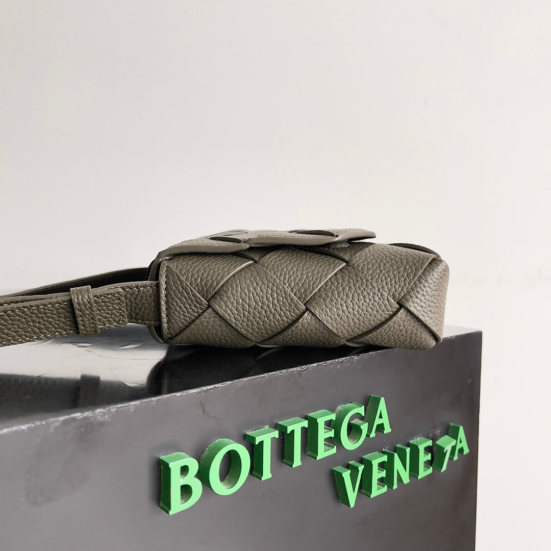 Bottega Veneta 795637 Black Designer Handbag Edition 5 - detail image 2