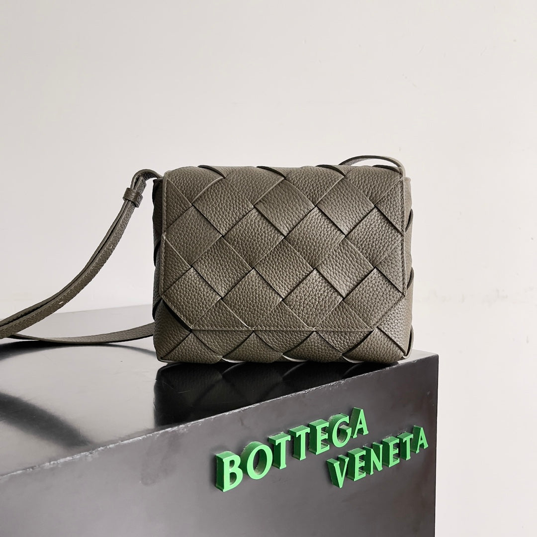 Bottega Veneta 795637 Black Designer Handbag Edition 5