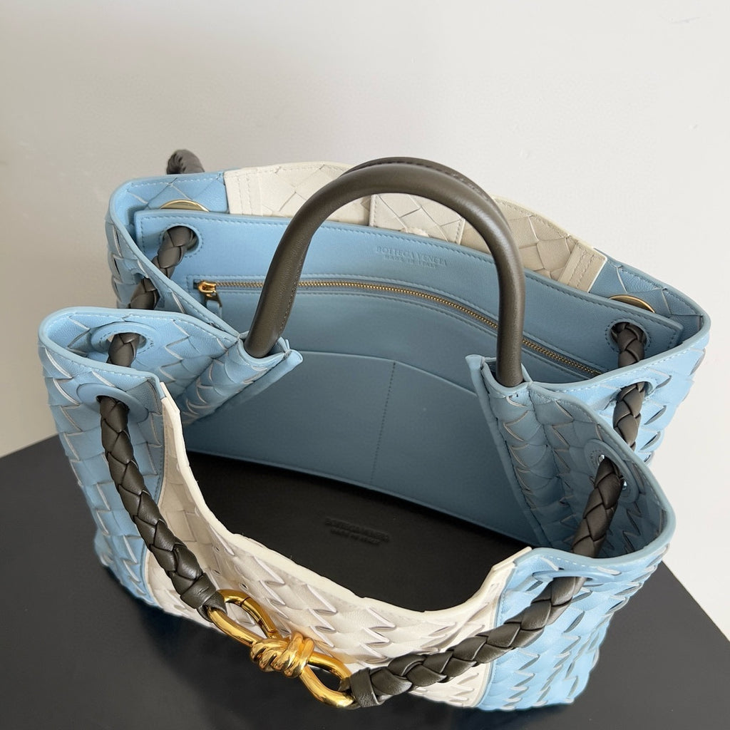 Bottega Veneta 796592 White Designer Handbag - detail image 9
