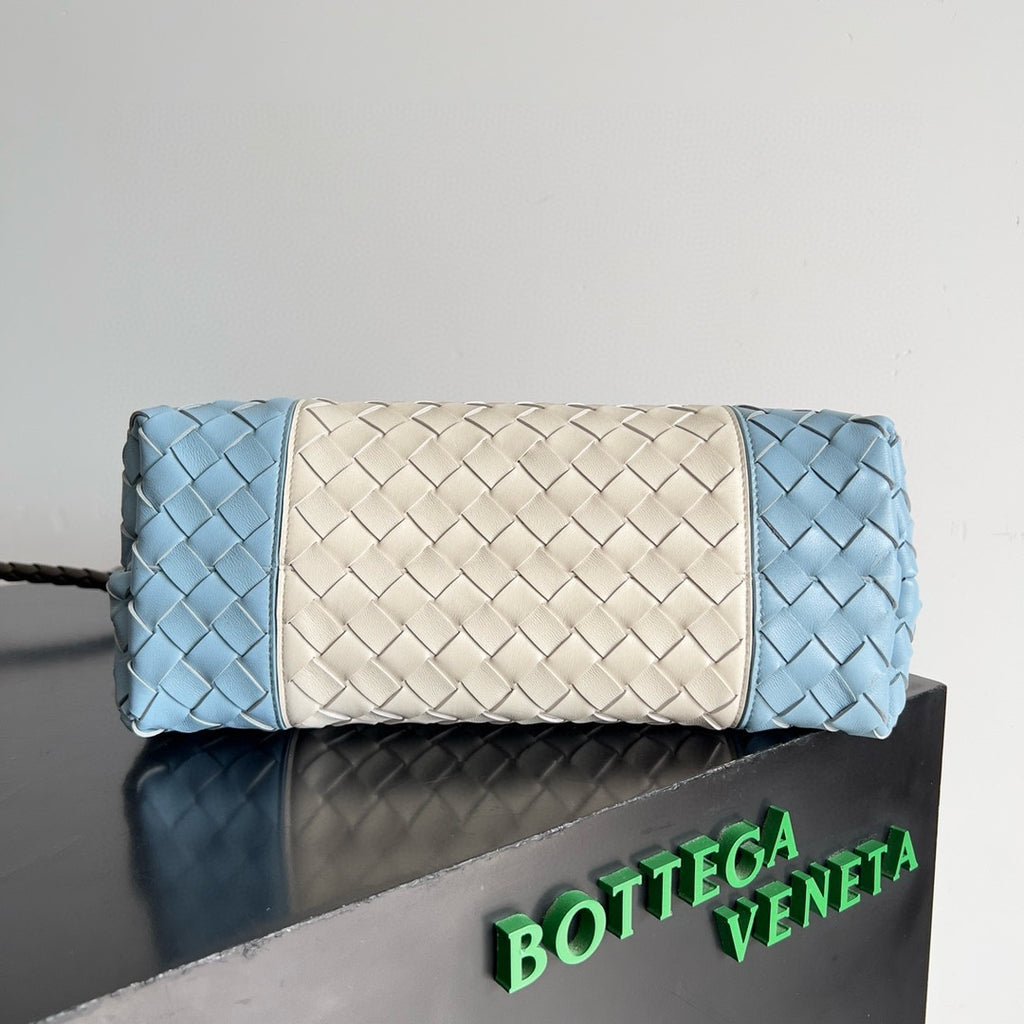 Bottega Veneta 796592 White Designer Handbag - detail image 3
