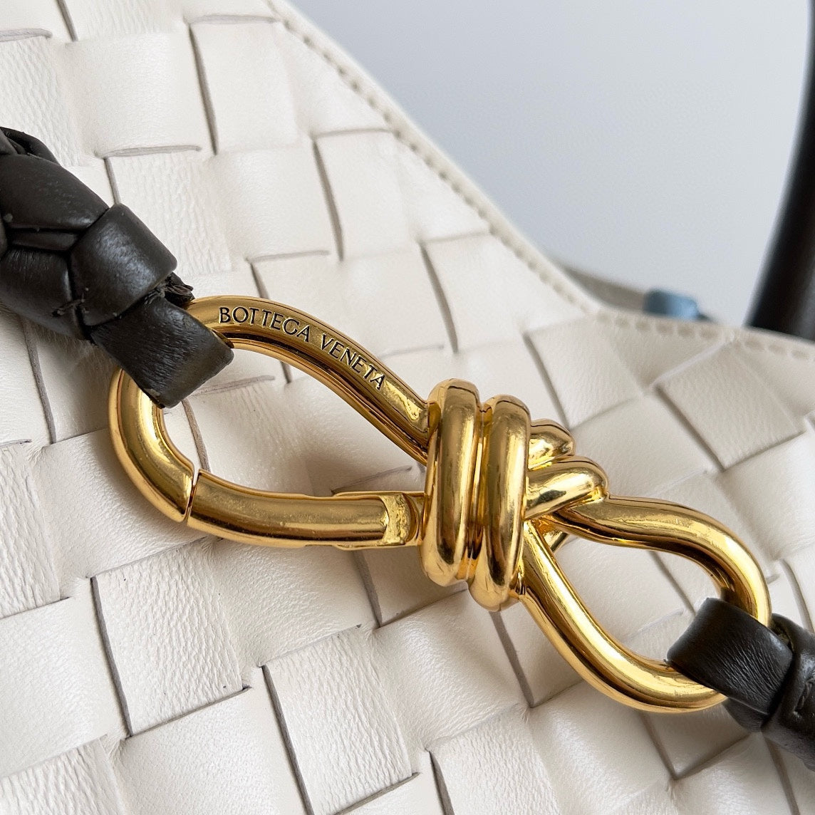 Bottega Veneta 796592 White Designer Handbag - detail image 5