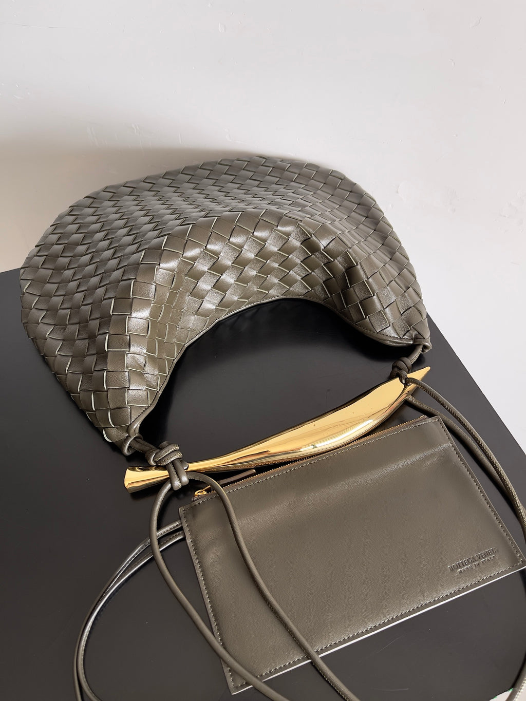 Bottega Veneta 754988 Black Hobo Bag Edition 2 - detail image 4
