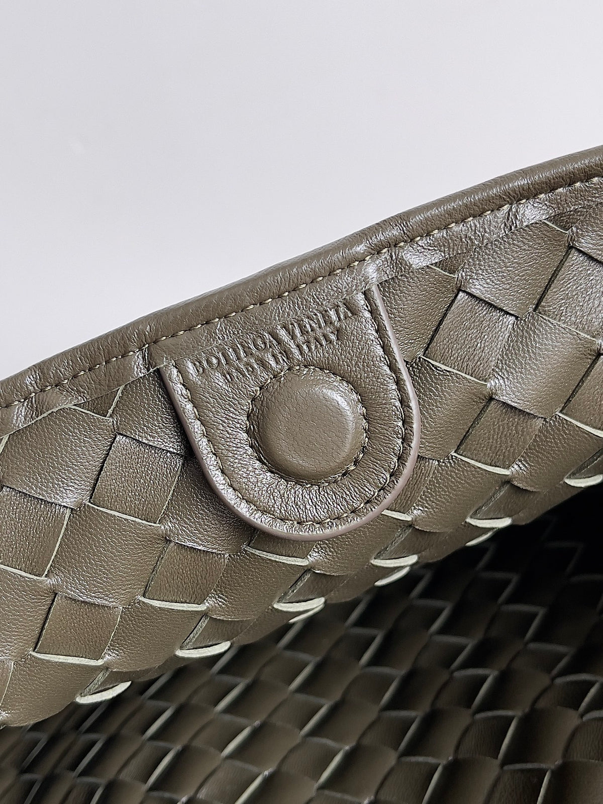 Bottega Veneta 754988 Black Hobo Bag Edition 2 - detail image 8