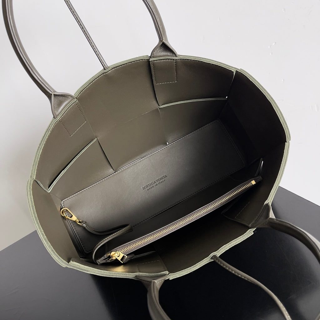 Bottega Veneta 652867 Black Card Holder - detail image 9