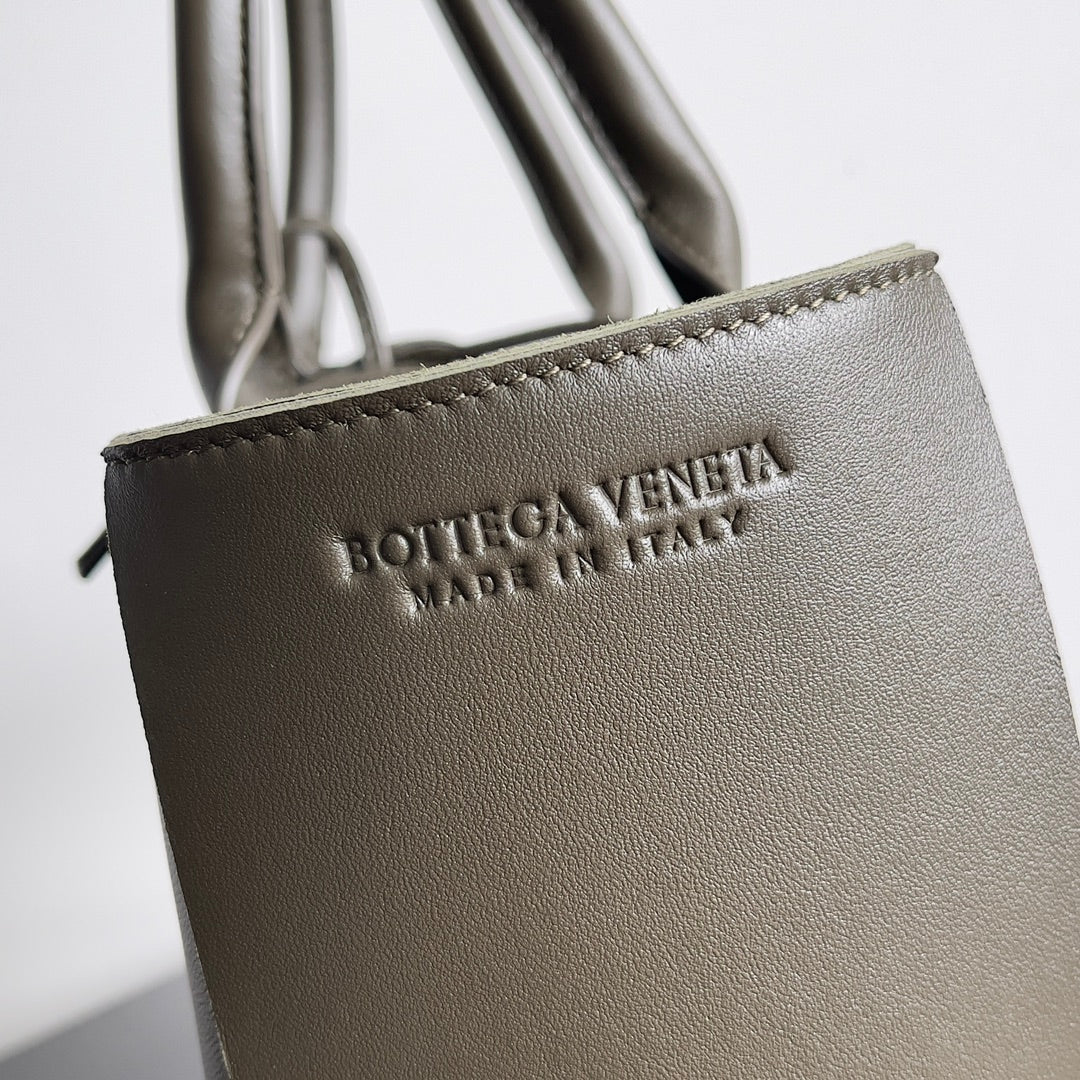 Bottega Veneta 652867 Black Card Holder - detail image 8
