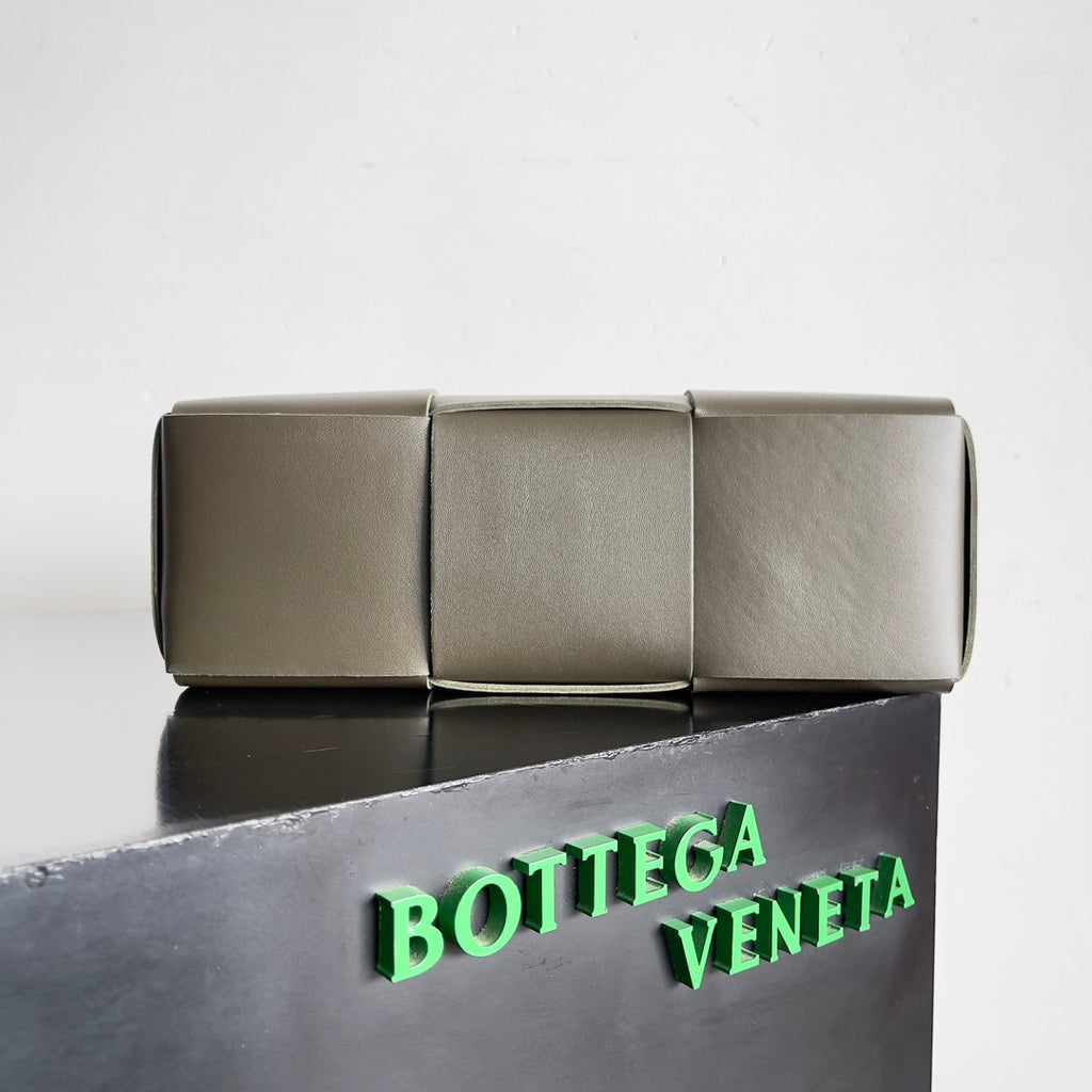 Bottega Veneta 652867 Black Card Holder - detail image 3