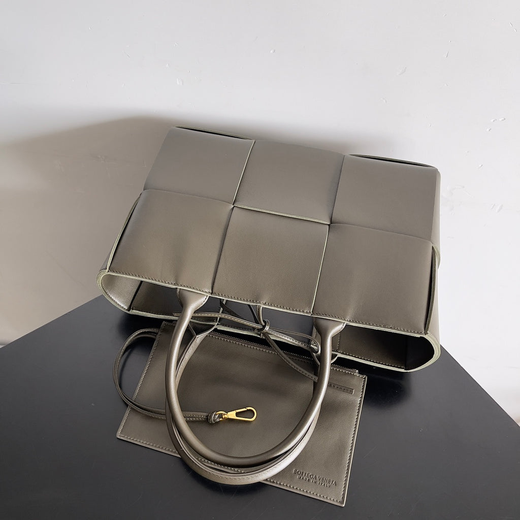 Bottega Veneta 652867 Black Card Holder - detail image 6