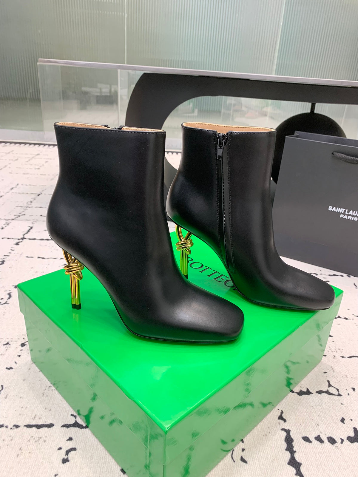 Bottega Veneta Black & Green Designer Shoes EU 35-43 Edition 3 - detail image 2