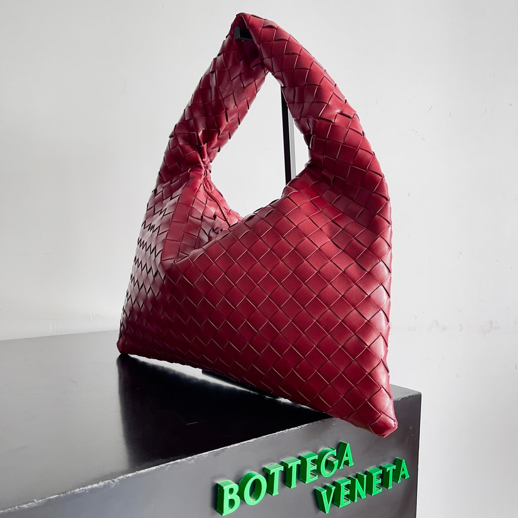 Bottega Veneta 763966 Red Hobo Bag - detail image 2