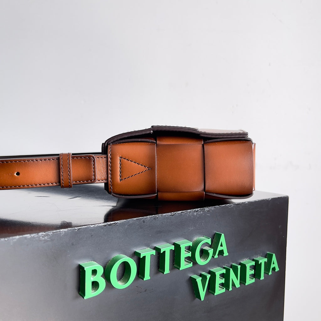 Bottega Veneta 708768 Black & Orange Designer Handbag - detail image 2